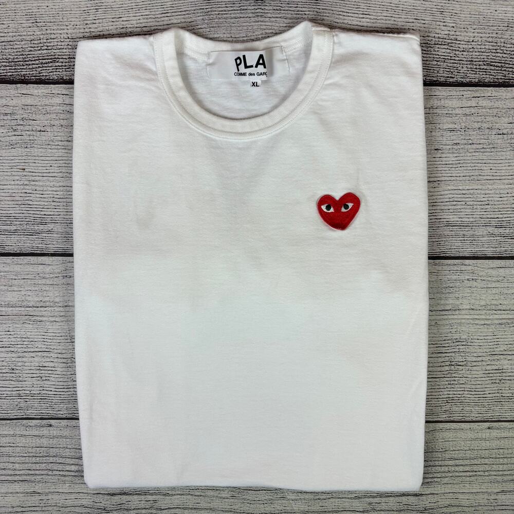 PLAY Comme Des Garcons Heart Logo T-shirt
